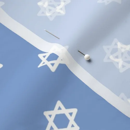Vista 5 de Spoonflower Tela - Star of David Hanukkah Blue Winter Menorah Impreso en tela de gasa Fat Quarter - Costura Ropa de moda Vestidos Decoración