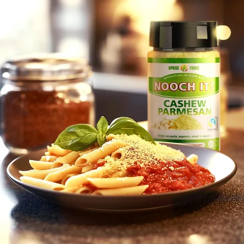 Vista 5 de NOOCH IT - Queso parmesano de anacardo - 4 onzas Sin lácteos, orgánico, de comercio justo, sin OMG, sin gluten Cobertura de queso de anacardo a