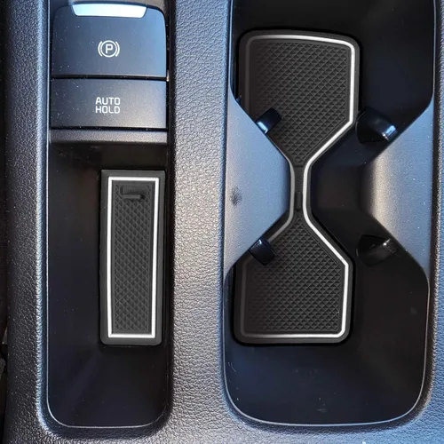 Vista 4 de SMABEE Tapete antideslizante para puerta de automóvil para Kia Forte GT GT-line 2022-2024 / Kia K3 Cerato 2021-2024 - Forro de consola central