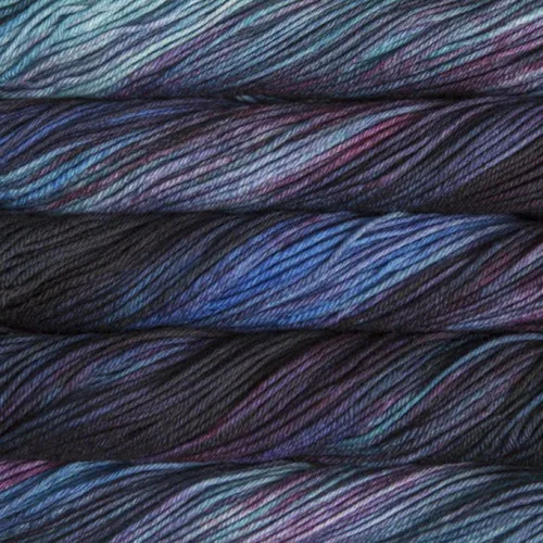 Vista 19 de Malabrigo Hilo Rios 150 Azul Profundo