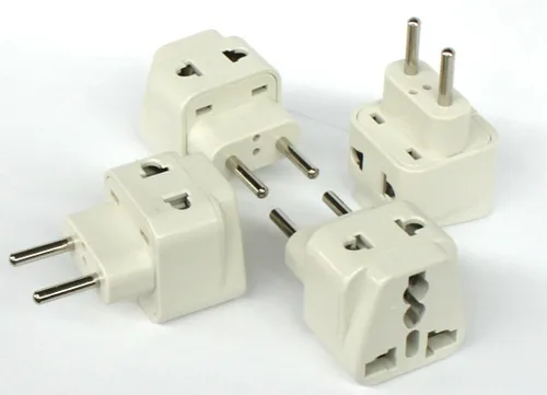 Vista 7 de Adaptador de corriente universal internacional convertidor de punta de enchufe - Convertir Europa, EU/UK/CN/AU a Estados Unidos - Ideal