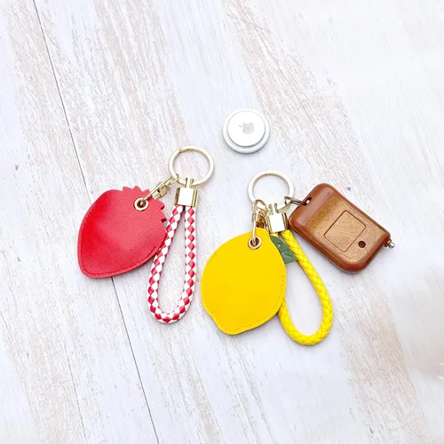 Vista 41 de CATCH ON Paquete de 2 fundas de cuero para Airtag para llavero, bonitos accesorios Kawaii adecuados para Airtag
