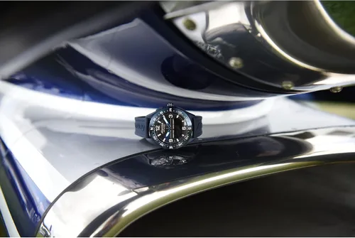 Vista 6 de Alpina Reloj inteligente de cuarzo suizo multifuncional con bisel de brújula bidireccional para hombre correa de goma azul marino