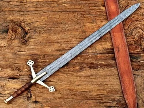 Vista 2 de Espada vikinga Claymore escocesa hecha a mano de acero de Damasco de 38 pulgadas de largo con funda de cuero.