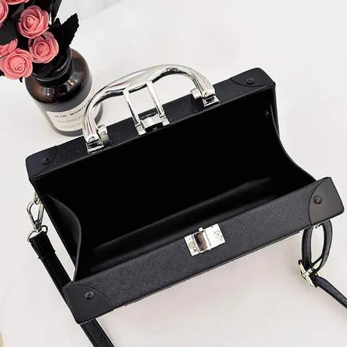 Vista 2 de Bolso de hombro con correa de cadena lindo rojo labio impresión embrague bolsos para mujeres de Mily