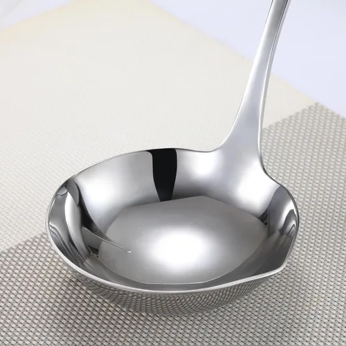 Vista 3 de Cucharón de cocina de acero inoxidable 18/10 de 4 onzas con mango de 11.8 pulgadas, cuchara grande de sopa resistente, apto para lavavajillas