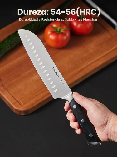 Vista 4 de Santoku - Cuchillo de 7 pulgadas, hoja alemana de acero inoxidable, cuchillo de corte profesional, mango ergonómico de madera de Pakkawood