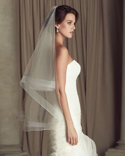 Vista 2 de 2-Tier Womens Bridal Wedding Veil with Comb Simple Soft Tulle Fingertip Elbow Veil Bachelorette Party Wedding Veil