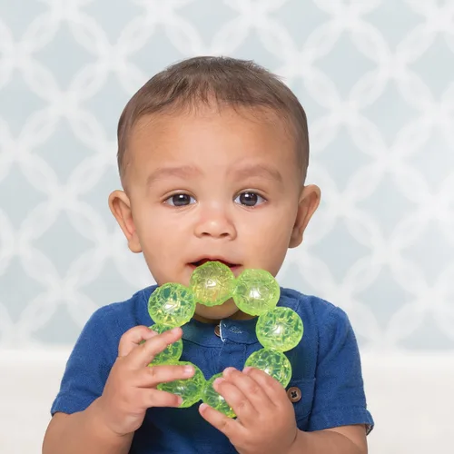 Vista 3 de Infantino Mordedores de Agua – Exploración Sensorial, Dentición, Alivio de Encías Doloridas con Enfriamiento y Masaje, Lima y Azul, Pack de 3
