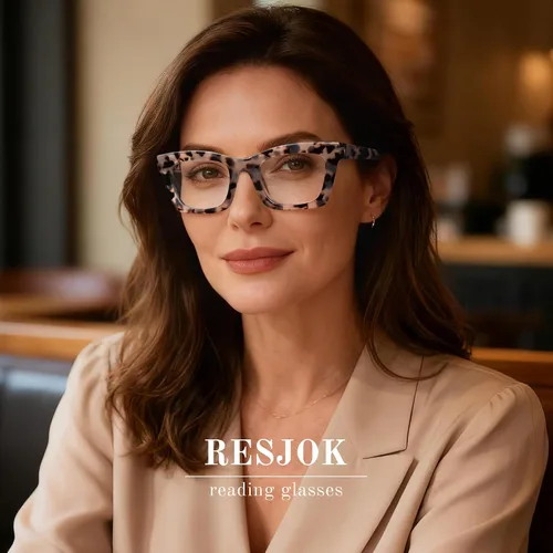 Vista 2 de Reading Glasses for Women - Stylish Blue Light Blocking Glasses Square Readers with Spring Hinge
