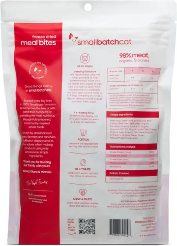 Vista 2 de smallbatch Alimento crudo liofilizado para gatos, bocados de alimentos estables en conservación, receta de carne, comida o adorno alto en proteínas