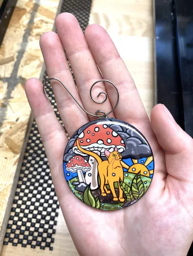 Vista 3 de Psychedelic Cat Mushroom Mini Ornament, Retro Christmas Tree Decoration, Holiday Cat Decor, Cat Christmas Stocking Stuffer Gift, Handmade by The