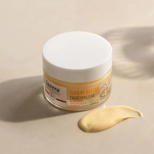 Vista 7 de lavera Glow by Nature Day Care - Crema facial con Q10 y vitamina C para una tez radiante - Crema facial hidratante - Crema antienvejecimiento
