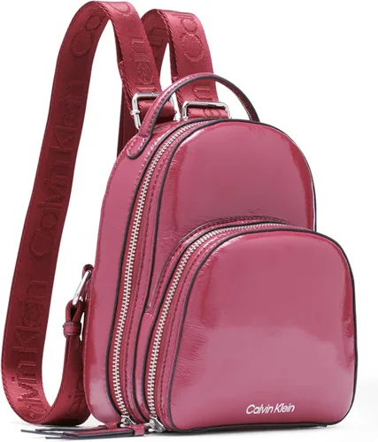 Vista 2 de Calvin Klein Mini mochila Astatine Micro para mujer Bloodstone