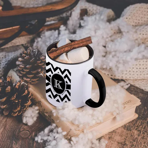 Vista 6 de 3dRose Taza de café, tamaño: 15 onzas, monograma de cheurón blanco y negro, inicial K Designs, divertido regalo de taza de café