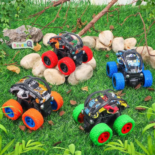 Vista 2 de SevenQ Monster Truck - Juguetes de coches para niños, paquete de 4 coches de carreras, recuerdos de fiesta para niños, empujar y avanzar, coches
