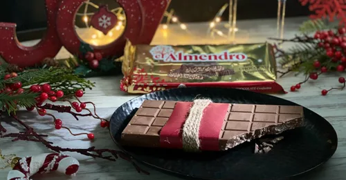 Vista 2 de Turrón de Chocolate El Almendro