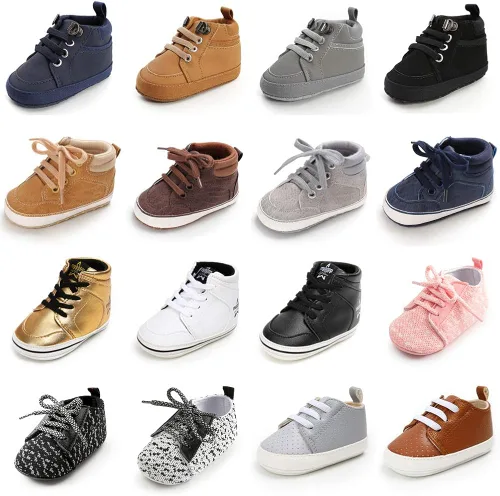 Vista 2 de SOFMUO Zapatos deportivos de piel sintética para bebés, niños y niñas, con suela de goma suave, mocasines Oxford para recién nacidos