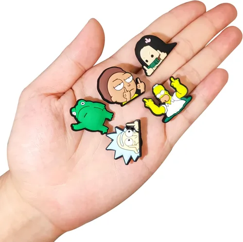 Vista 3 de Dijes únicos y divertidos para zapatos de meme, dijes para zapatos Shrek, Pepe Kermit rana accesorios de decoración, regalos de fiesta para mujeres