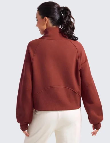 Vista 2 de CRZ YOGA Sudaderas con forro polar para mujer, media cremallera, cuello embudo, manga larga, sudaderas de gran tamaño con agujeros para el pulgar