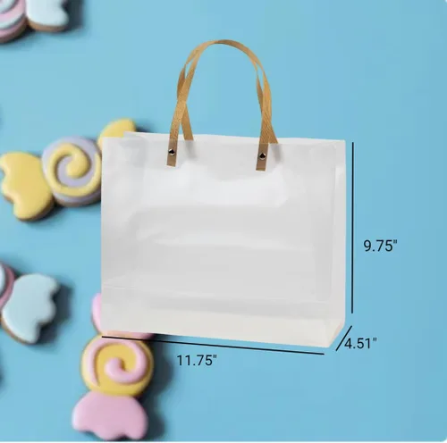 Vista 3 de Hammont Bolsas de regalo transparentes esmeriladas – Paquete de 10 – Bolsas reutilizables de plástico con mango de paja marrón – 9.75 x 11.75 x 4.5