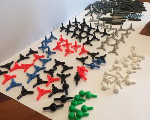 Vista 4 de Molecularity - Kit de modelo molecular para estudiantes de química orgánica, más de 200 piezas