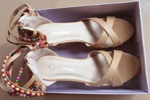 Vista 4 de Getmorebeauty - Sandalias de plataforma para mujer con perlas en la parte superior tacones altos