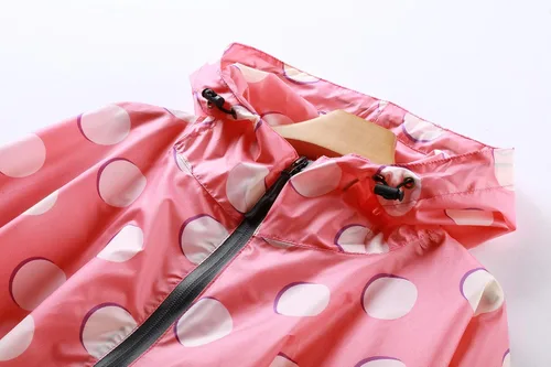 Vista 3 de Krespuka Poncho de lluvia impermeable para mujer, con capucha, cremallera, senderismo, ciclismo