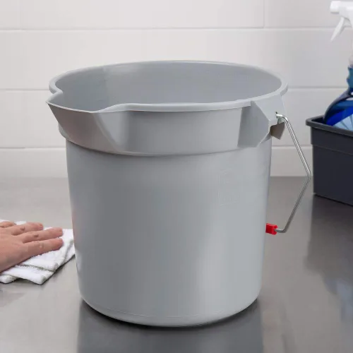 Vista 7 de Rubbermaid Commercial Products - BRUTE Cubo redondo de 3.5 galones para trabajo pesado resistente a la corrosión, gris (FG261400GRAY), 1 unidad