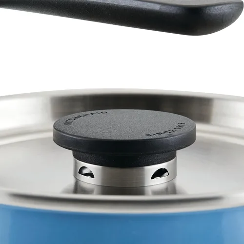 Vista 12 de KitchenAid Teakettles - Tetera silbadora de acero esmaltada y lista para inducción, tapa de acero inoxidable, 2 cuartos de galón, terciopelo azul