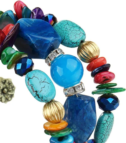 Vista 4 de QIAN0813 Pulseras bohemias de cuentas de ágata irregulares multicapa para mujer, pulseras vintage de piedra de jade para hombre, pulseras de yoga