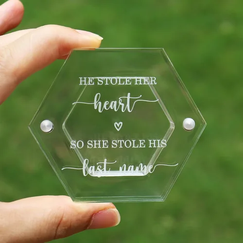 Vista 2 de Cajas grabadas para anillos de boda para ceremonia, caja de acrílico para compromiso de propuesta de boda (Hexágono C)