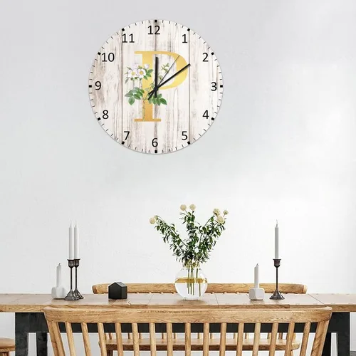 Vista 4 de Reloj de pared de madera para decoración del hogar, letra con monograma del alfabeto con inicial dorada, diseño floral blanco, retro, silencioso