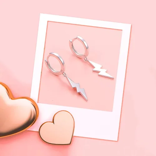 Vista 3 de Pendientes colgantes de plata de ley S925, regalo para mujeres adolescentes y niñas.