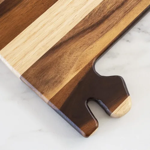 Vista 4 de Totally Bamboo Rock & Branch Shiplap Series Tabla de Cortar de Madera con Forma del Estado de Alabama y Bandeja para Servir Charcutería, Incluye