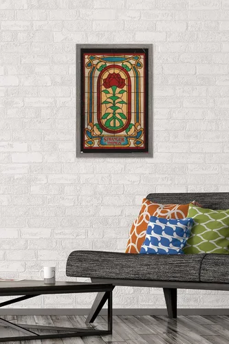 Vista 2 de Trends International Netflix Stranger Things: Season 4 - Póster de pared de vitrales, 14.72 x 22.37 pulgadas, versión enmarcada de madera de granero