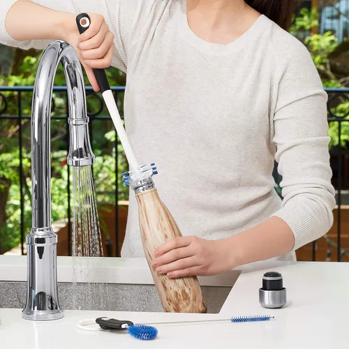 Vista 9 de OXO Set de limpieza de botellas de agua Good Grips