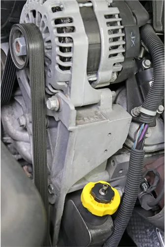 Vista 4 de Mityvac MITMVA670 kit de adaptador para purgador de aire de dirección asistida