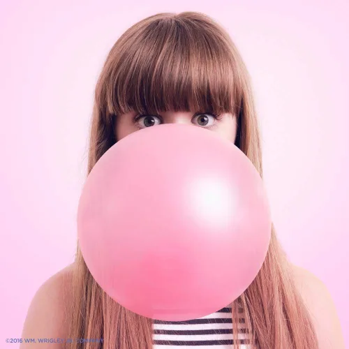 Vista 5 de HUBBA BUBBA Cinta de goma de mascar – Paquete original de goma de mascar a granel, 2 onzas, paquete de 6 caramelos a granel