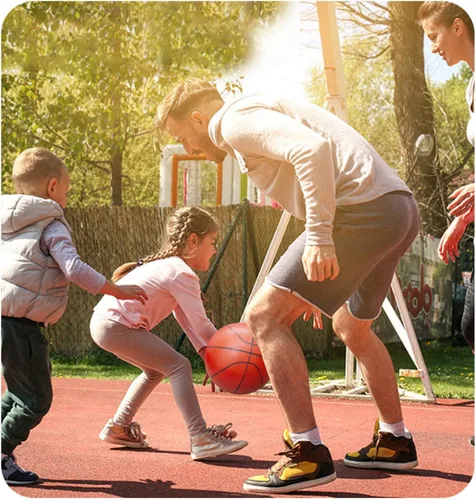 Vista 3 de Pelotas deportivas con bomba de mano para niños y niños pequeños (paquete de 2) juego de pelotas deportivas de goma de 6 pulgadas de diámetro
