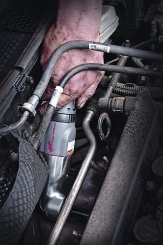 Vista 5 de Ingersoll Rand 2025MAX 1/2" Llave de impacto neumático de ángulo recto, 180 libras-pie de par máximo