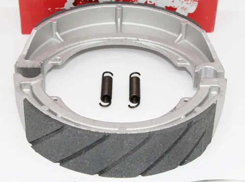 Vista 3 de Juego completo de zapatas de freno delanteras y traseras con ranuras de agua y muelles para cuatrimotos Suzuki LT 250 EF Quadrunner 1985-1986