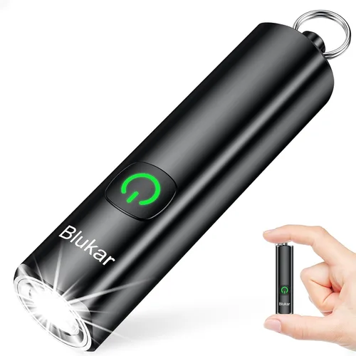Vista 14 de Blukar EDC recargable llavero linterna, 360L mini luz de flash portátil