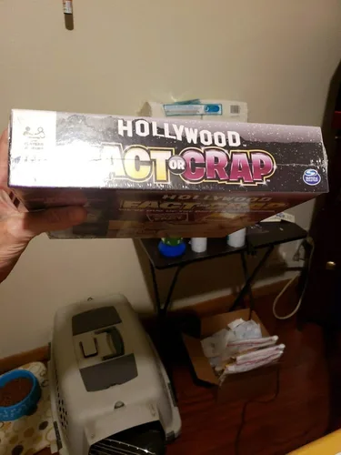 Vista 6 de Juego de mesa Fact or Crap Hollywood Edition