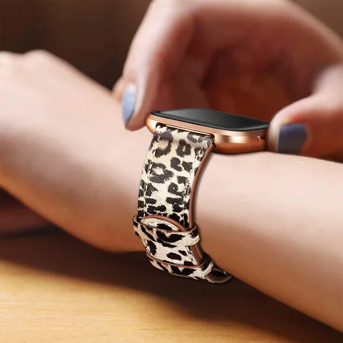 Vista 2 de Fintie Correas compatibles con Fitbit Versa 2 1 y Lite Edition, correa de repuesto de cuero genuino, correa de repuesto de leopardo clásico