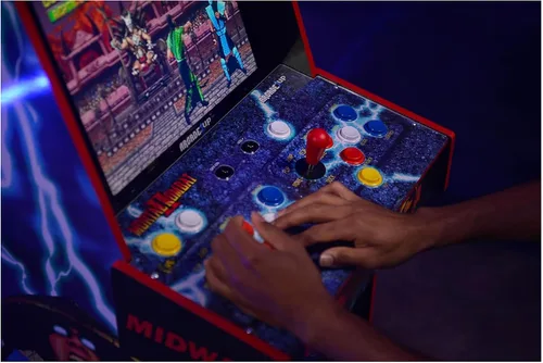 Vista 5 de Arcade1Up Mortal Kombat II Deluxe Arcade Machine