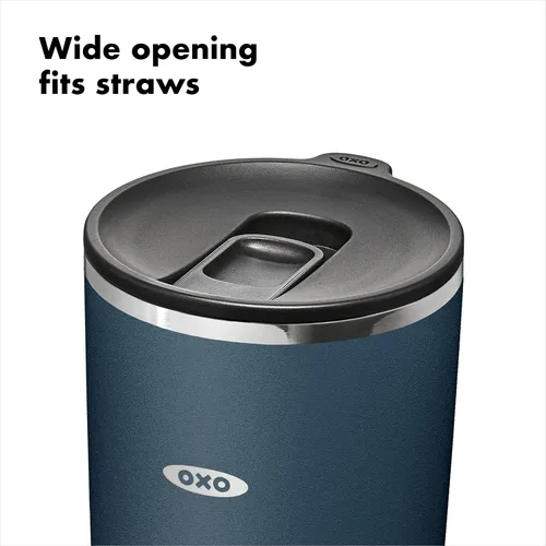 Vista 4 de OXO Strive - Vaso aislado de 24 onzas con tapa deslizante, cobalto oscuro