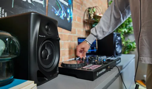 Vista 2 de Alpha Theta DDJ-FLX2, Pioneer DM-40D - Paquete de controlador de DJ