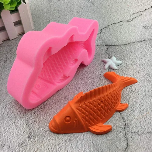 Vista 5 de MoldFun Molde de fondant 3D para pastel de pescado Koi, silicona, prisma rectangular, rosa, 5.7 x 2.8 x 1.4 pulgadas, 24.3 fl oz, herramienta