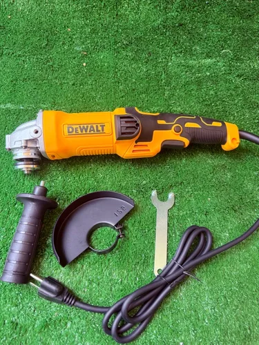 Vista 2 de Pulidora 4.5 dewalt velocidad variable 4075